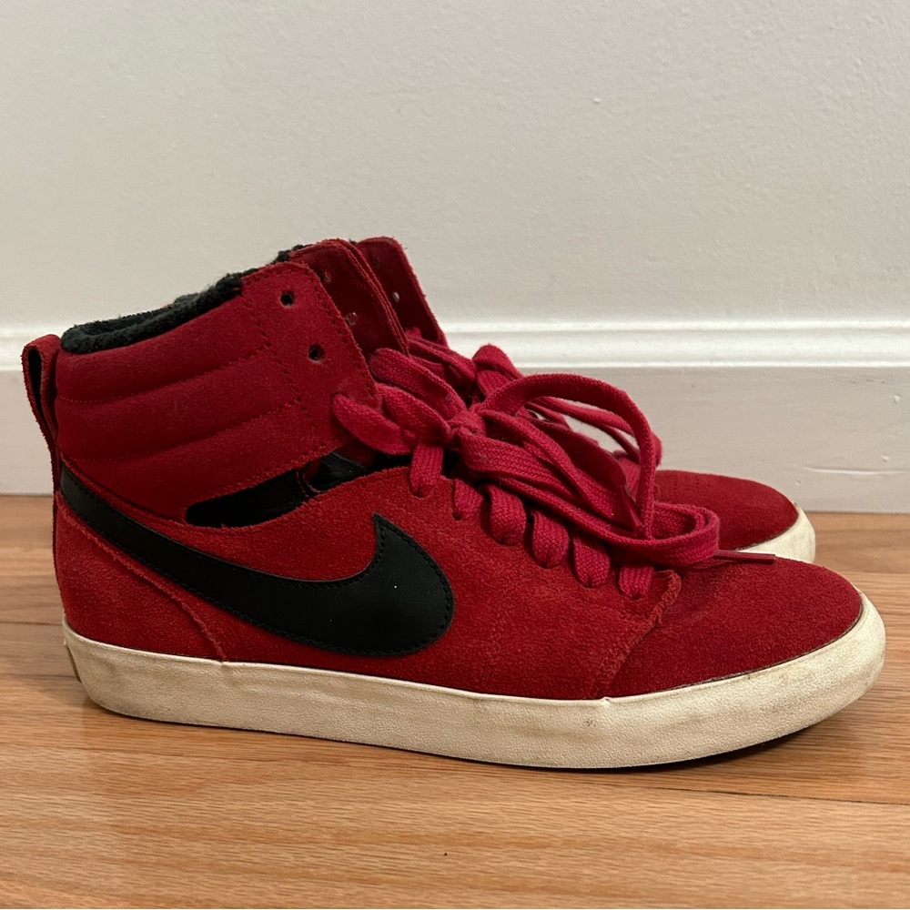 Nike Halley Hoop Red Suede Basketball Shoes